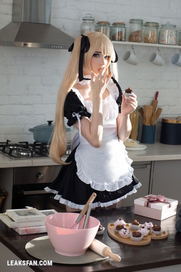 Candy Ball - Maid Marie Rose (Dead Or Alive) - 1