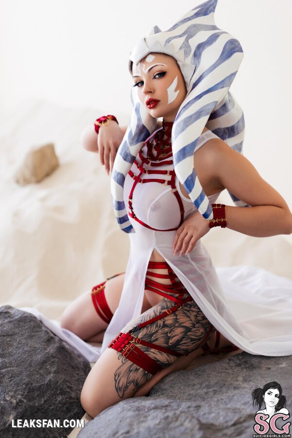 Sonya - Sands of Tatooine - 2