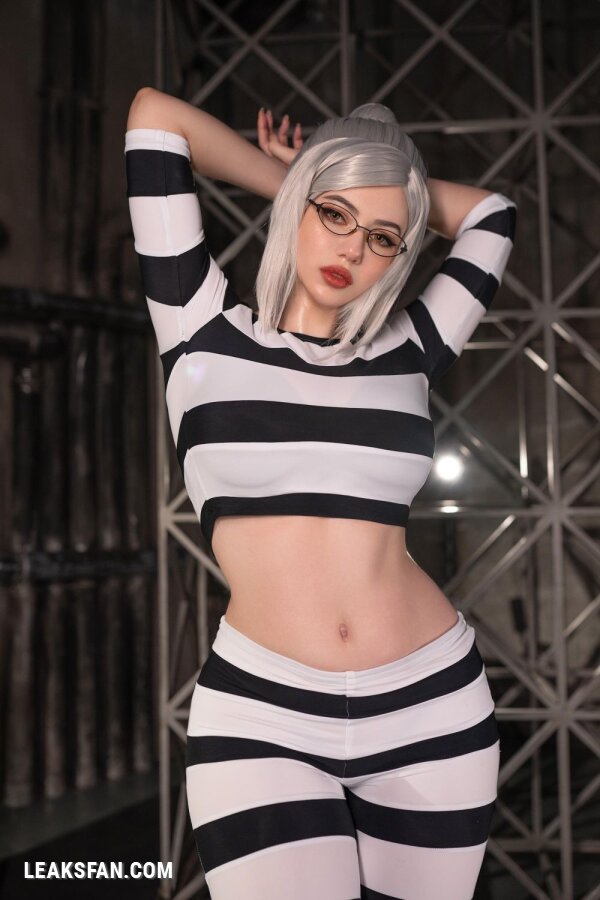 Alina Becker - Meiko Shiraki (Prison School) - 0