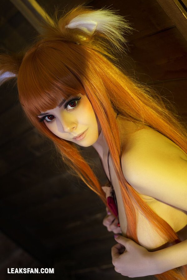 Helly Valentine - Holo (Spice and Wolf) - 2