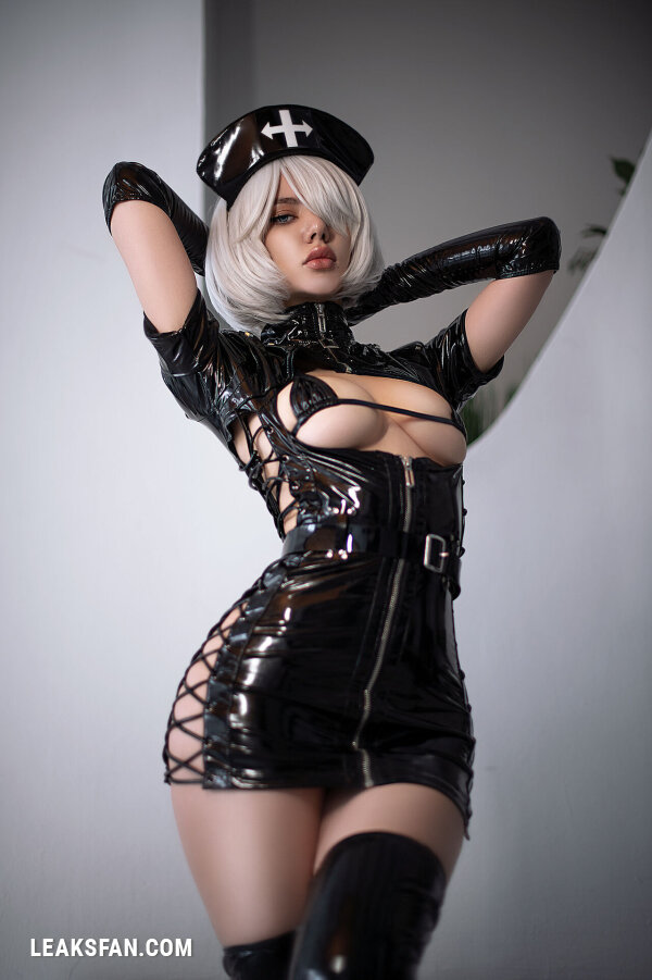 Anna Aifert - 2B photo sets (Latex, Shibari, Harness selfies) - 5