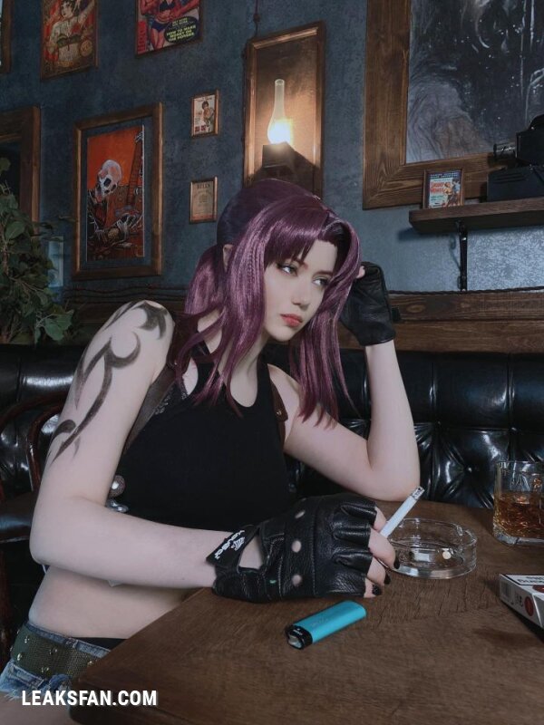 Alina Becker - Revy (Black Lagoon) - 0