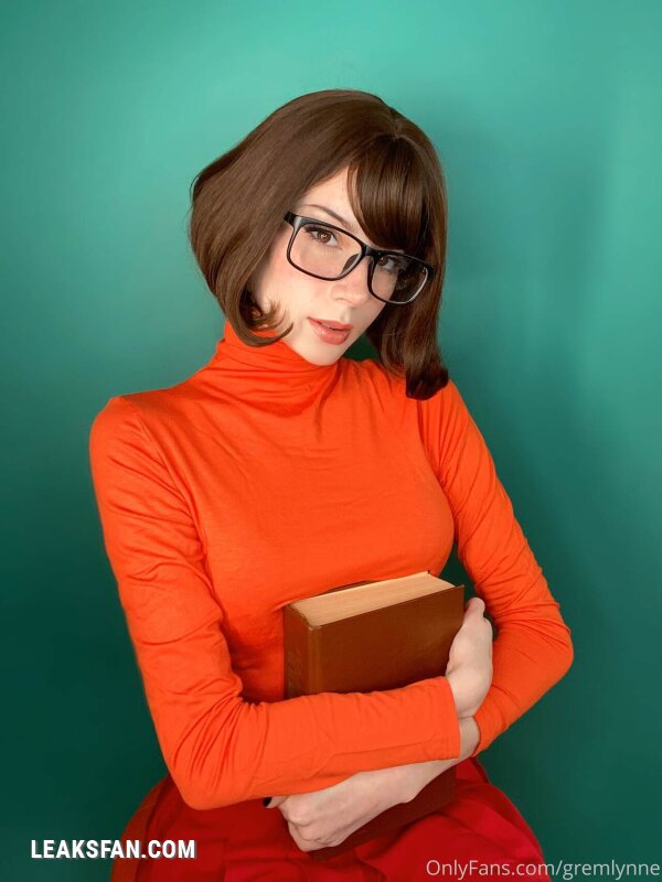 Gremlynne - Velma - 14