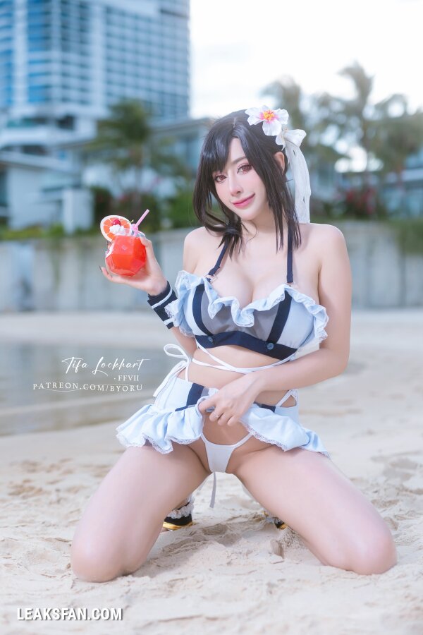 Byoru - Tifa Bikini - 1