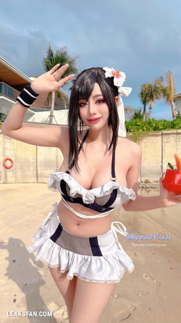 Byoru - Tifa Bikini - 36