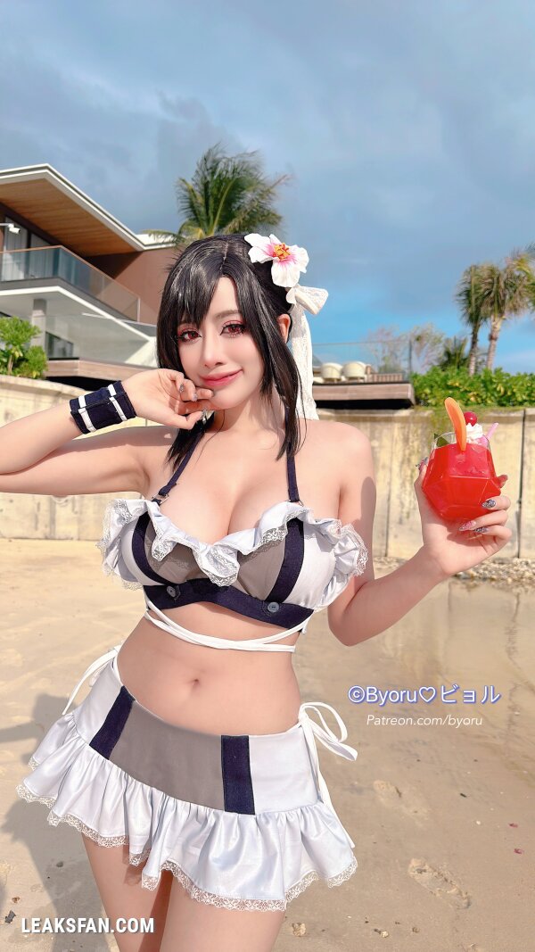 Byoru - Tifa Bikini - 37