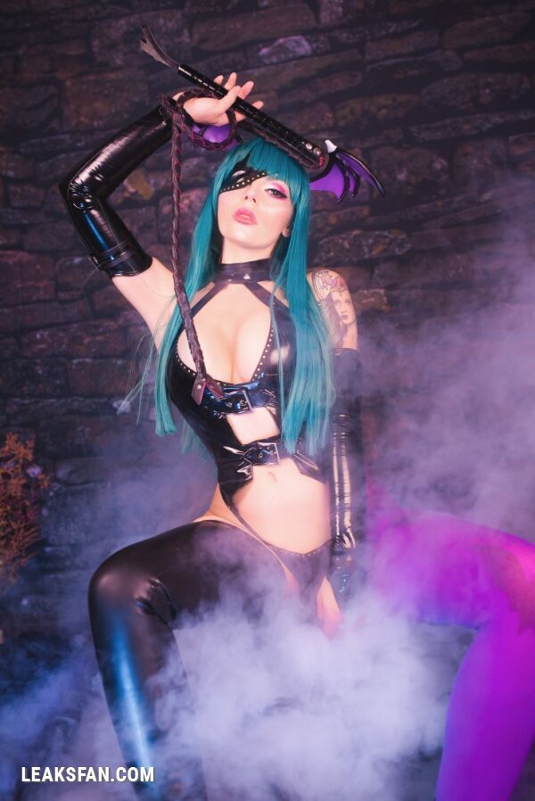 Katyuska Moonfox - Morrigan (Capcom Game) - 1