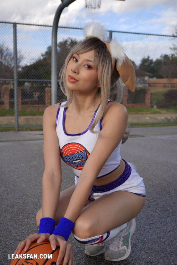 Yesyamcos - Lola Bunny - 0