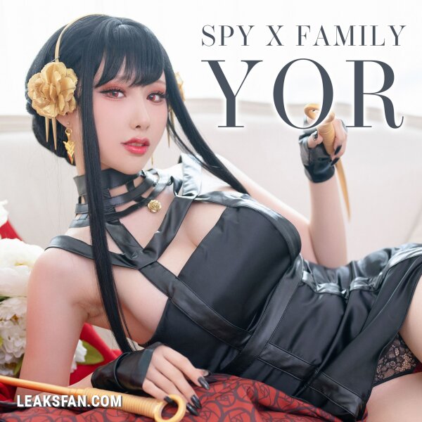 HaneAme 雨波 — Yor Forger [Spy X Family] - 0