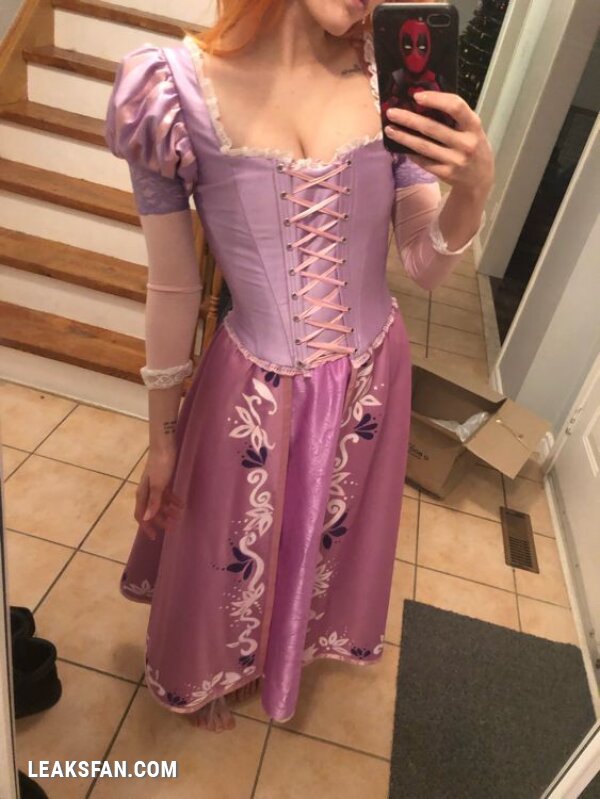 RolyatIsTaylor - Rapunzel - 10