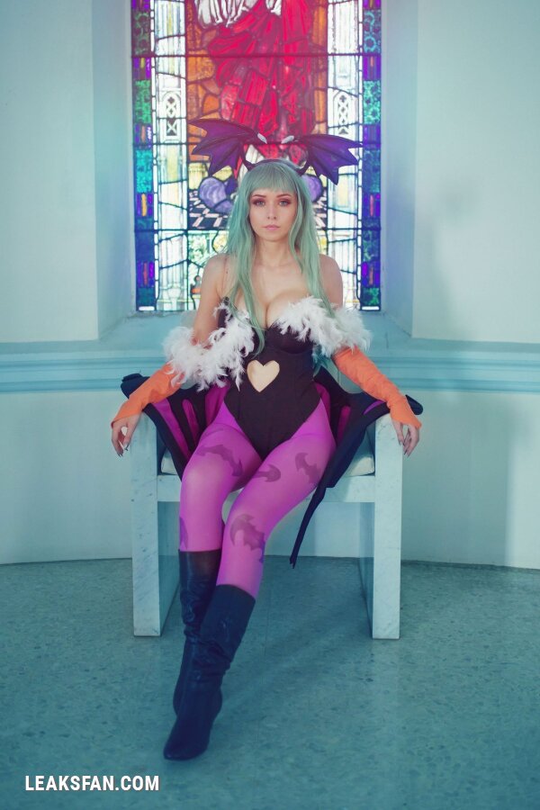 Amy Thunderbolt as Morrigan Aensland - 9