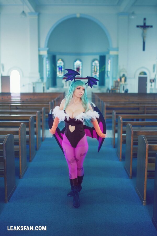 Amy Thunderbolt as Morrigan Aensland - 27