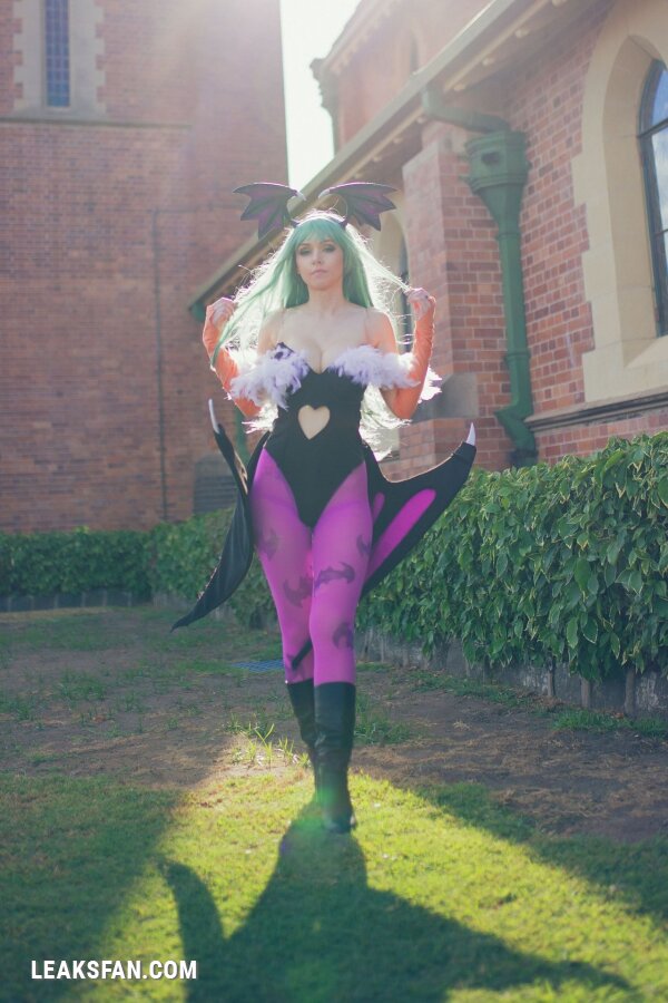 Amy Thunderbolt as Morrigan Aensland - 29