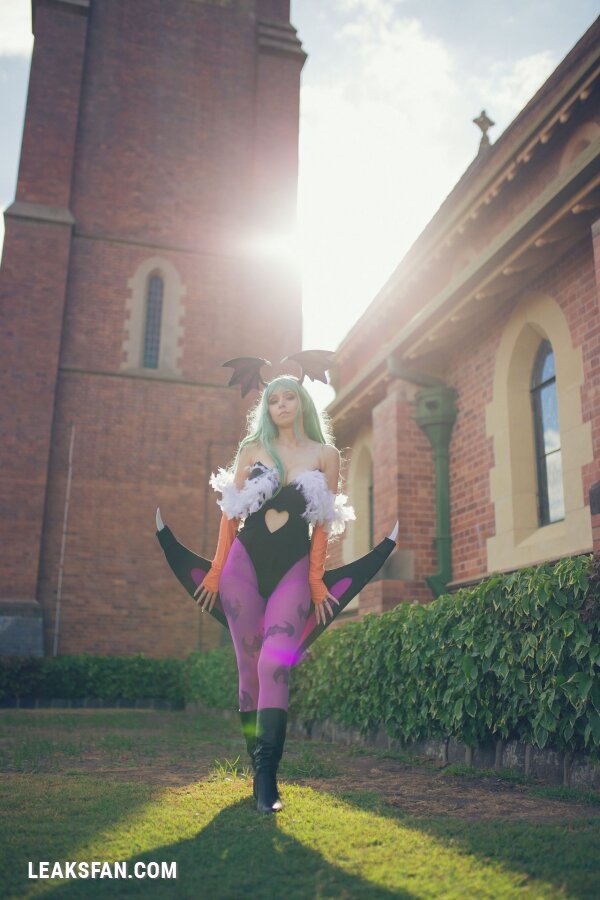 Amy Thunderbolt as Morrigan Aensland - 30