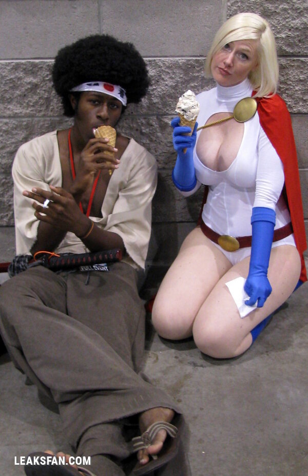 POWERGIRL - Lady Wolf Star - 8