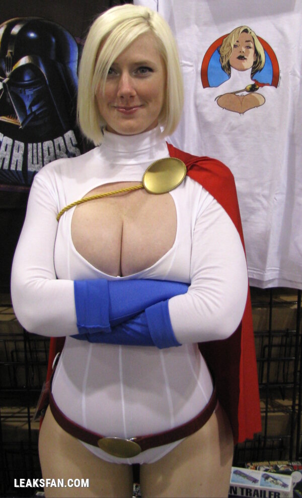 POWERGIRL - Lady Wolf Star - 19