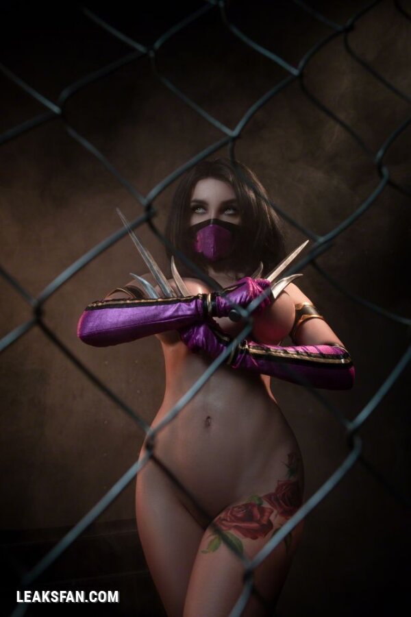 Kalinka Fox - Mileena (Mortal Kombat) - 13