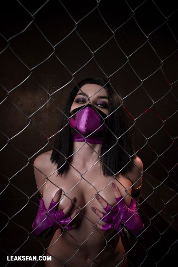 Kalinka Fox - Mileena (Mortal Kombat) - 0