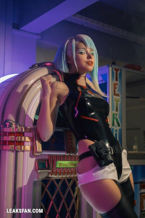 Shirogane sama - Lucy(Cyberpunk Edgerunners) - 2