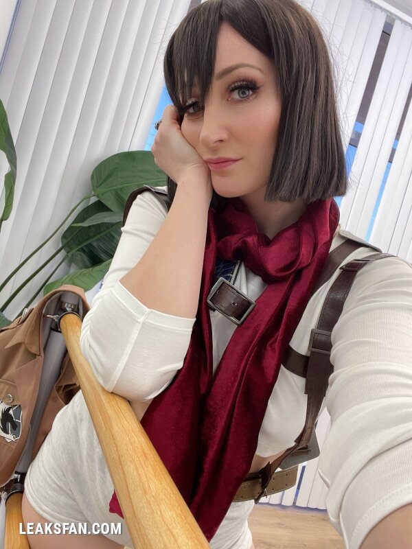 Holly Wolf - Mikasa - 5