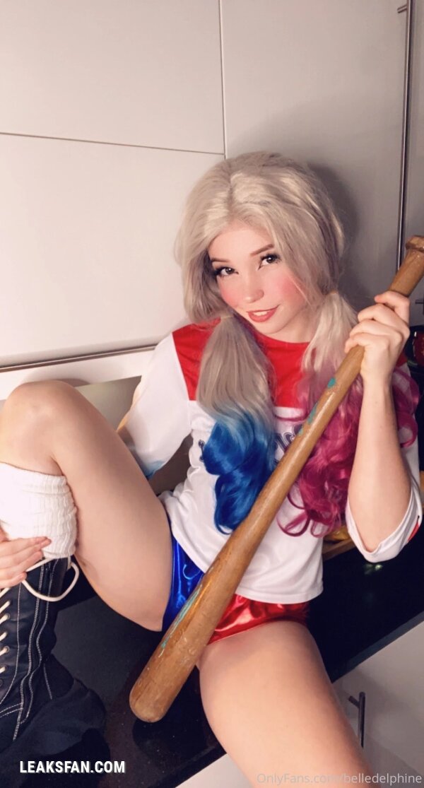 Belle Delphine - Harley Quinn - 2