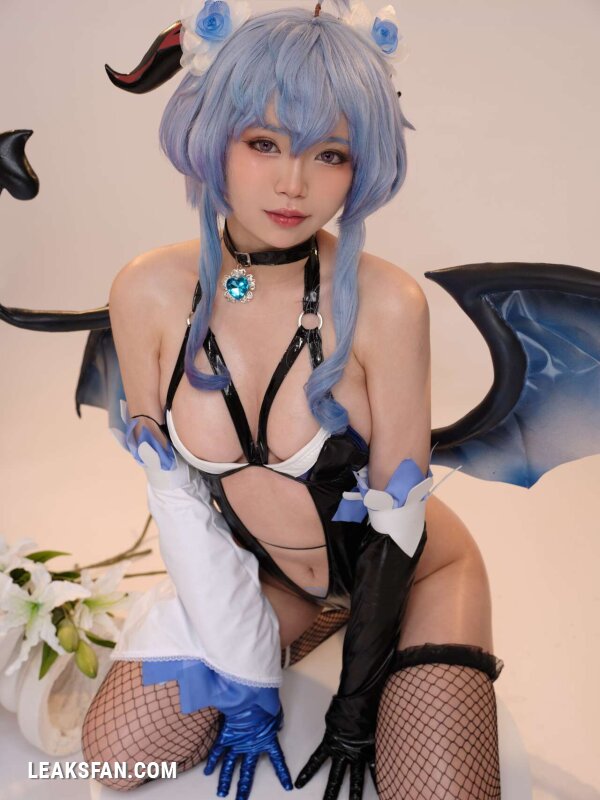 ZinieQ - Ganyu Succubus - 0