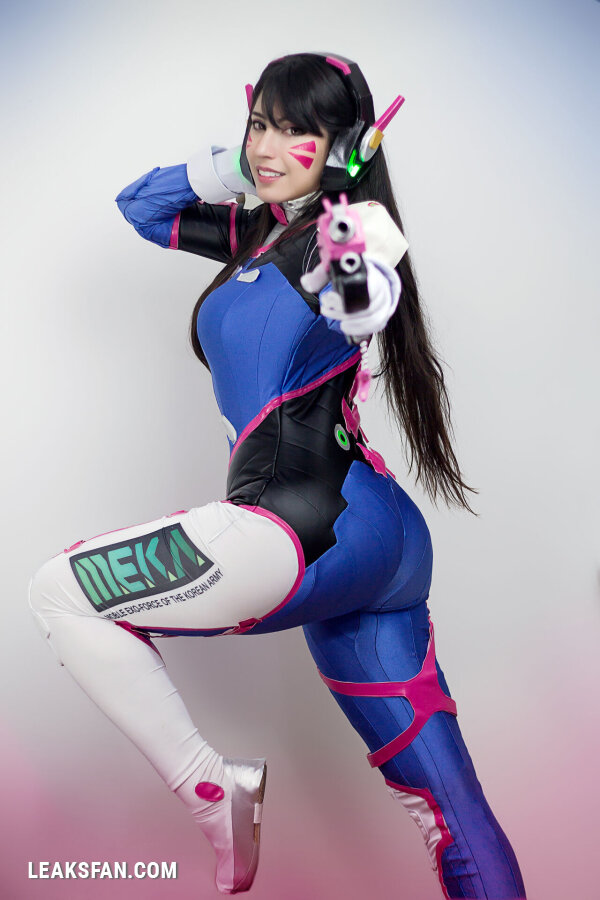 Danielle Vedovelli - D.Va - 0