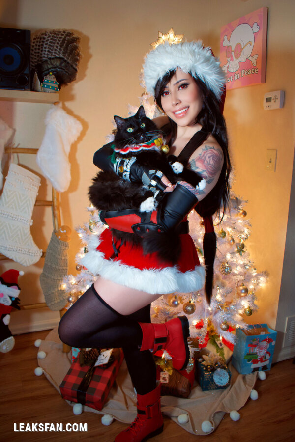 Felicia Vox - Christmas Tifa - 43