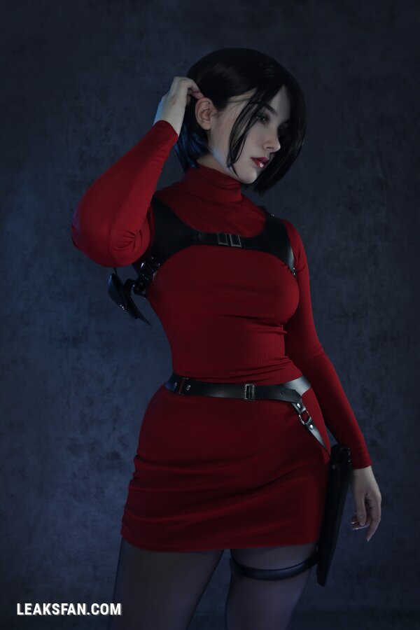 Nyeupe - Ada Wong - 17