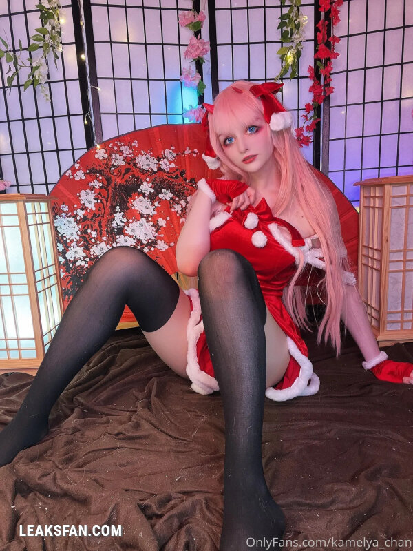 Kamelya - Xmas Zero Two - 10