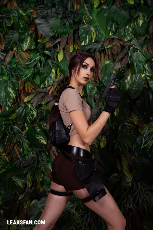 Lera Himera - Lara Croft - 1