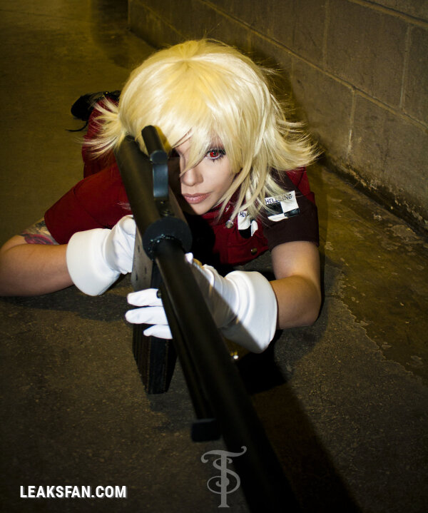 Seras Victoria (Hellsing) by Brittany Bors. - 28