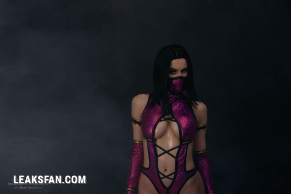 Mileena Cosplay by Anastasia Vvedenskaya - 2