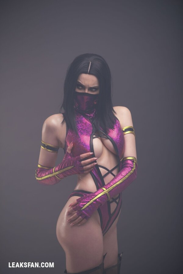 Mileena Cosplay by Anastasia Vvedenskaya - 3