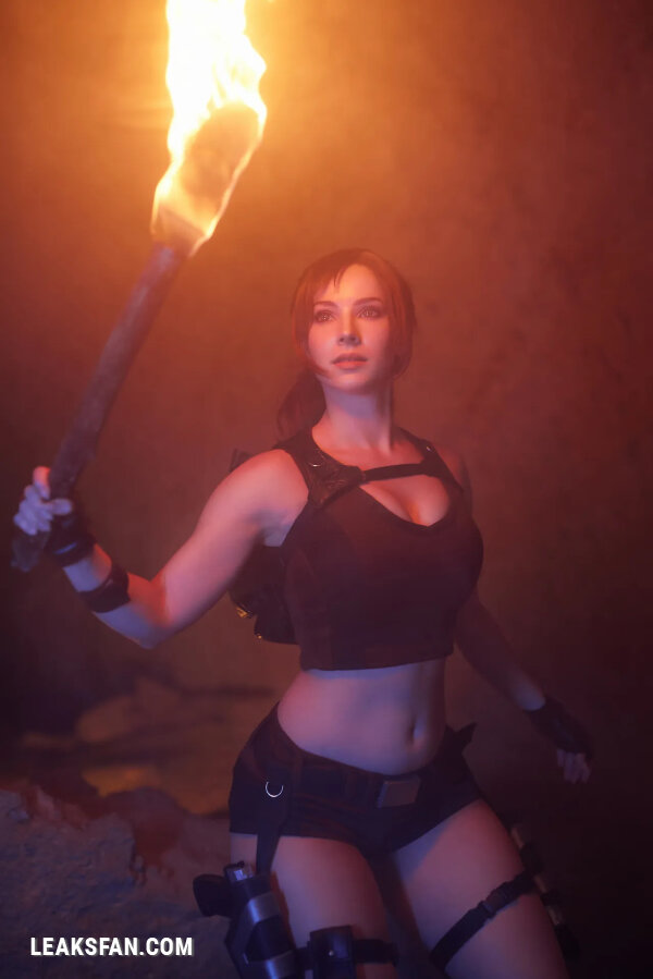 Enji Night - Lara Croft - 0