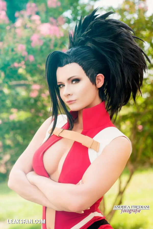 Jannet In cosplay - Momo Yaoyorozu - 0