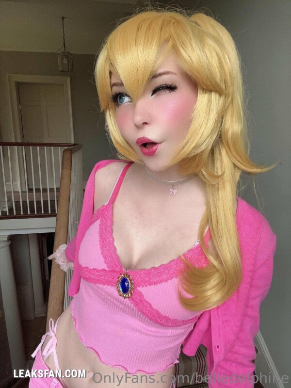 Belle Delphine - Princess Peach - 65