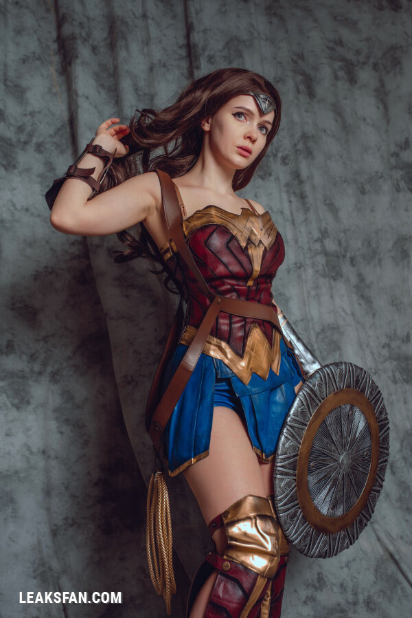 Evenink - Wonder Woman - 0