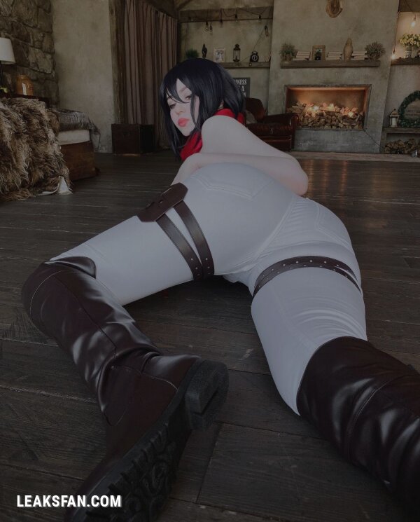 Alina Becker - Mikasa (Shingeki No Kiojin) - 3