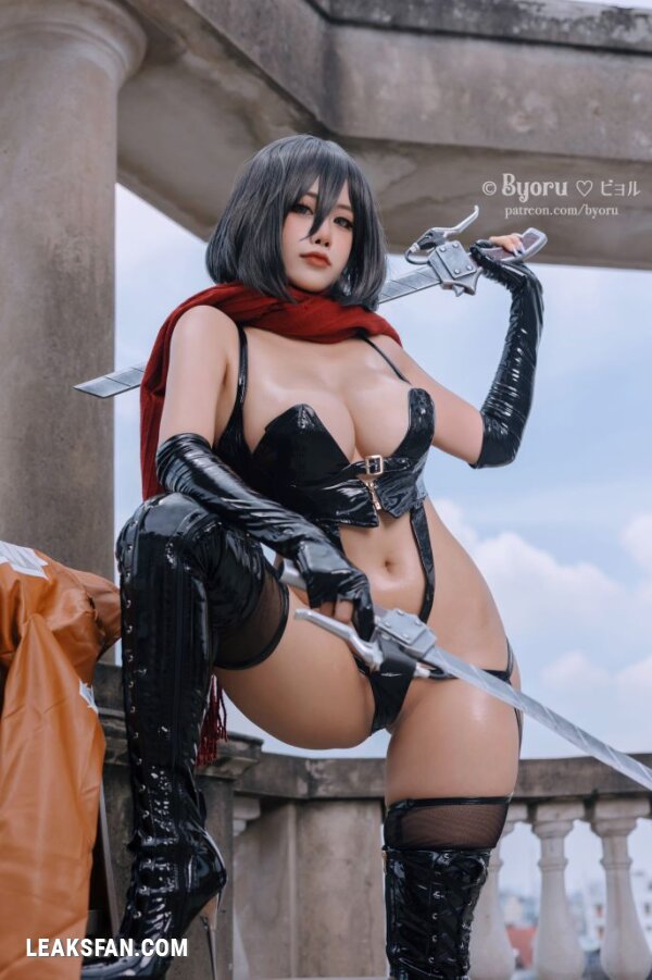 Byoru - Mikasa (Shingeki No Kiojin) - 2