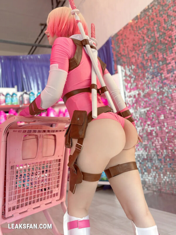 Ulichan - Gwenpool - 0