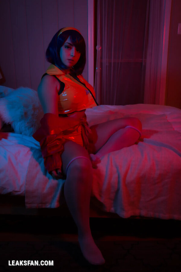 Faye Valentine (Serinide) - 0