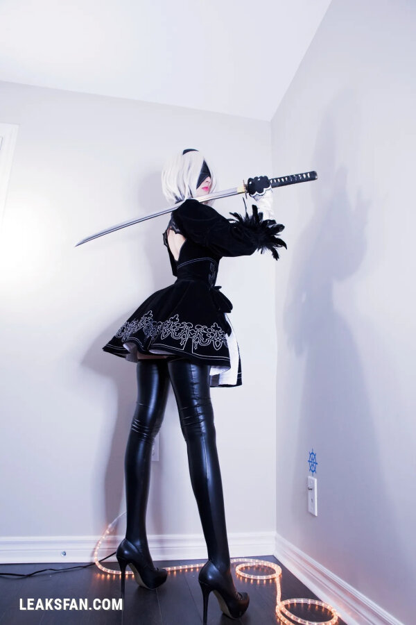 YoRHa No.2 Type B (Misswarmj) - 2