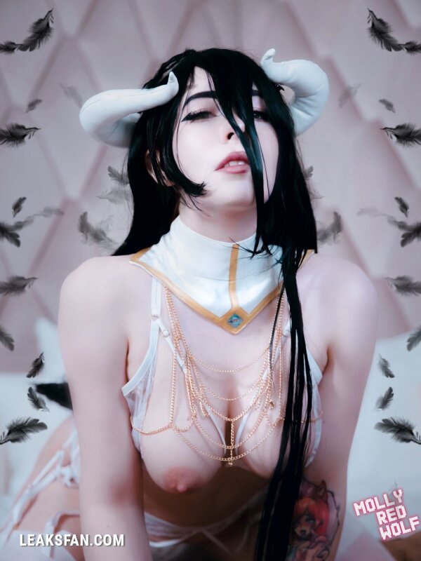 MollyRedWolf Albedo cosplay - 0