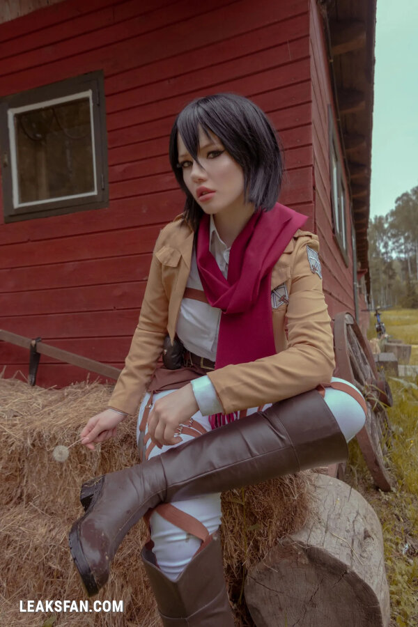 Mikasa Ackerman (Lada Lyumos) - 2