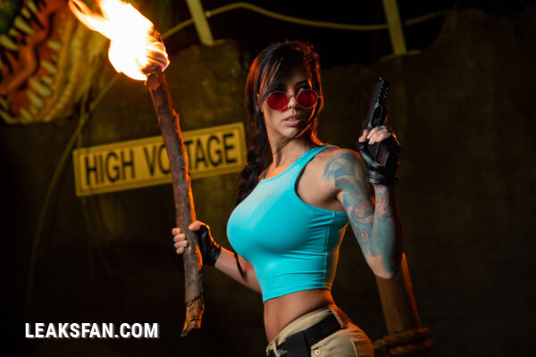 Alex Zedra - Lara Croft - 0