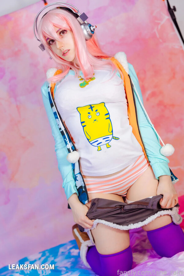 Lana Rain - Super Sonico - 2