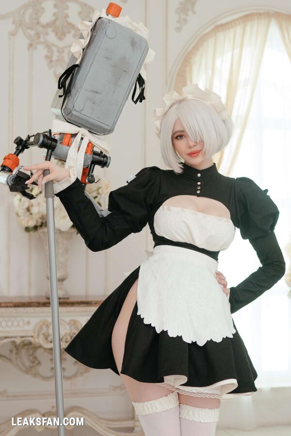 Alina Becker - 2B Maid - 2