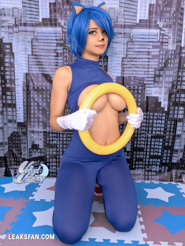 Velvet Valerina - Sonic Cosplay - 2