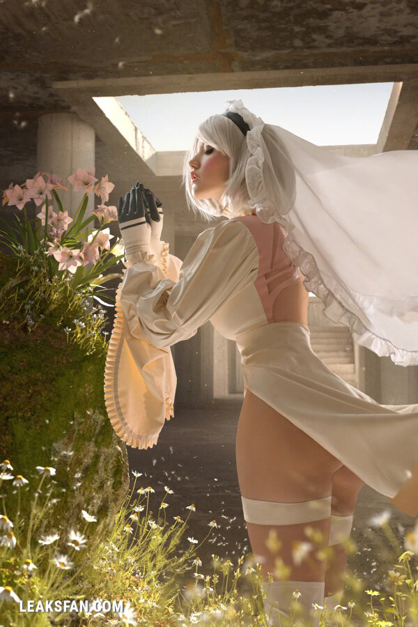 Lada Lyumos - 2B White Wedding - 1